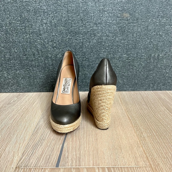 Salvatore Ferragamo Gunmetal colored Wedges in size 6 - Picture 3 of 11